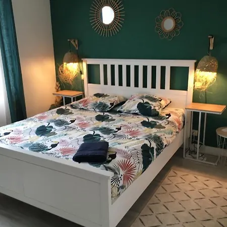 Nyaraló Maison Avec A La Campagne *